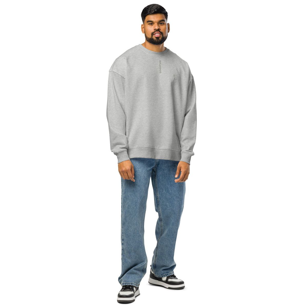 Socrates 'I know nothing' oversized sweatshirt, Heather Grey, front view — Earthwear Studio